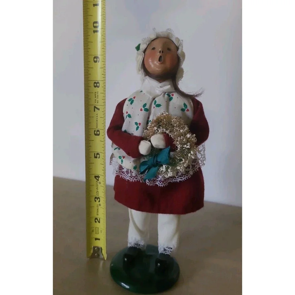 Byers Choice Carolers Girl With Wreath Red Dress 1992 Vintage 10